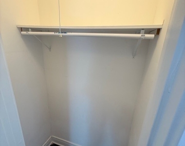 3651 W Grenshaw Street - Photo Thumbnail 8