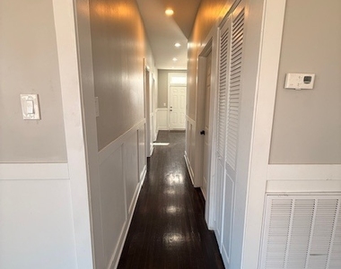 3651 W Grenshaw Street - Photo Thumbnail 9
