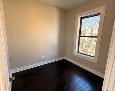 3651 W Grenshaw Street - Photo Thumbnail 5