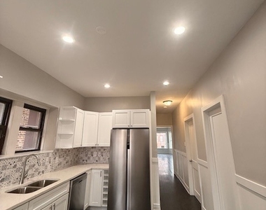 3651 W Grenshaw Street - Photo Thumbnail 14