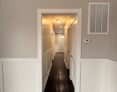 3651 W Grenshaw Street - Photo Thumbnail 7