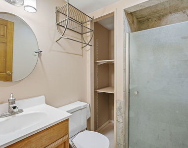 409 Kensington Drive - Photo Thumbnail 19