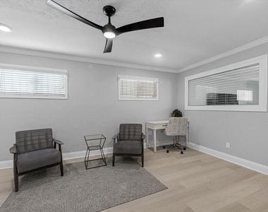 2505 Truxillo Street - Photo Thumbnail 7
