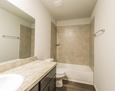 2348 Blue Opal Lane - Photo Thumbnail 8