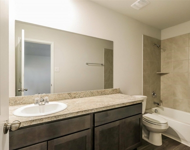 2348 Blue Opal Lane - Photo Thumbnail 13