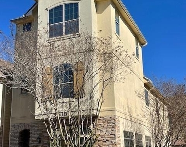 9103 Creekstone Lake Drive - Photo Thumbnail 2