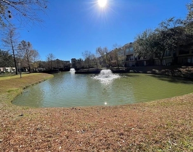 9103 Creekstone Lake Drive - Photo Thumbnail 4