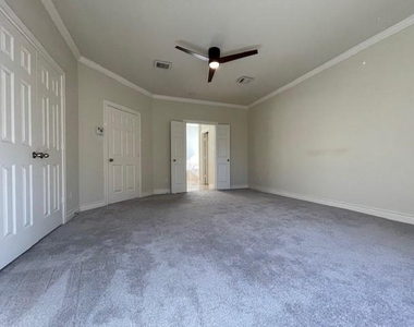 9103 Creekstone Lake Drive - Photo Thumbnail 19