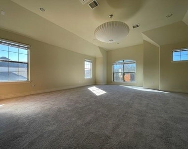 9103 Creekstone Lake Drive - Photo Thumbnail 37
