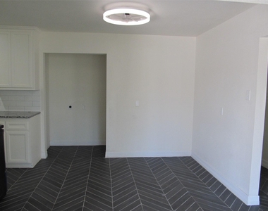 1213 Trimm Avenue - Photo Thumbnail 4