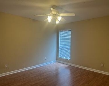12955 Woodforestunit Boulevard - Photo Thumbnail 6