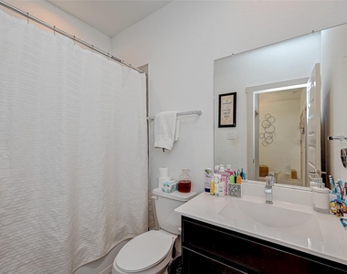 29526 Wilkerson Lane - Photo Thumbnail 15