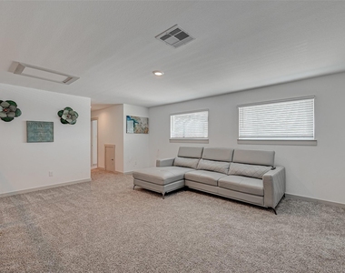 29526 Wilkerson Lane - Photo Thumbnail 3