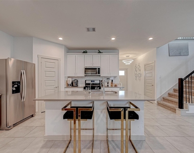 29526 Wilkerson Lane - Photo Thumbnail 20