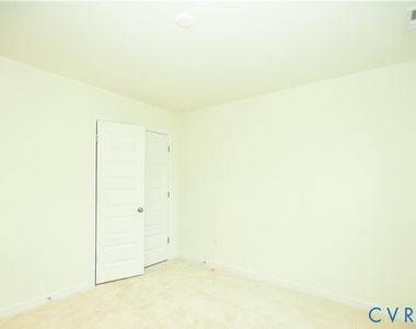 15513 Wolfboro Road - Photo Thumbnail 13