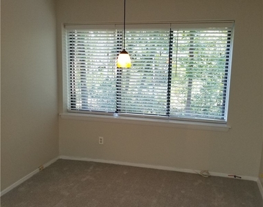 1505 Largo Road - Photo Thumbnail 3