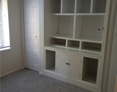 1505 Largo Road - Photo Thumbnail 4