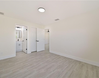 4735 28th Street Sw - Photo Thumbnail 8