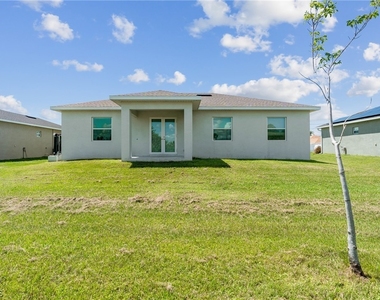 2725 Sw Embers Terrace - Photo Thumbnail 23