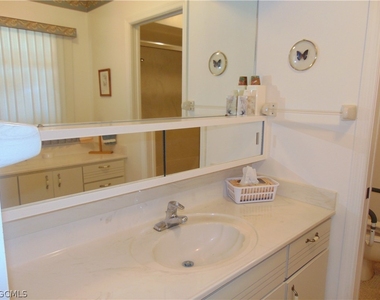 1092 Riverbend Drive - Photo Thumbnail 17