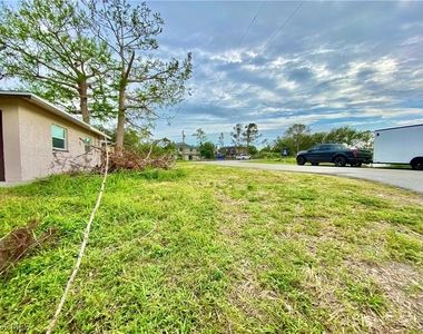 1534 Oak Drive - Photo Thumbnail 1