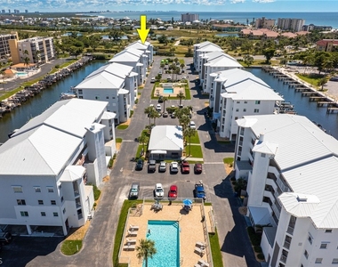 4511 Bay Beach Lane - Photo Thumbnail 33