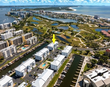 4511 Bay Beach Lane - Photo Thumbnail 40