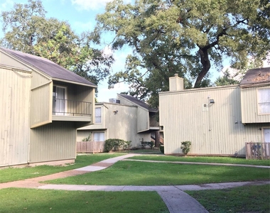 5625 Antoine Drive - Photo Thumbnail 13