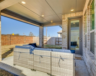 27118 Berry Bright Dr - Photo Thumbnail 15