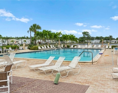 4751 Lafayette Lane W - Photo Thumbnail 21