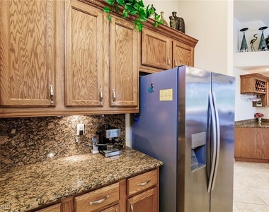 7684 Cottesmore Drive - Photo Thumbnail 18