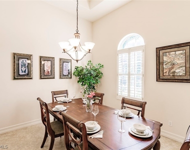 7684 Cottesmore Drive - Photo Thumbnail 7