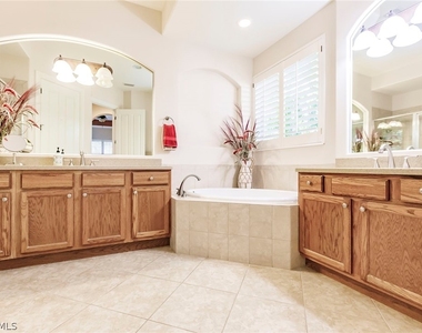 7684 Cottesmore Drive - Photo Thumbnail 31