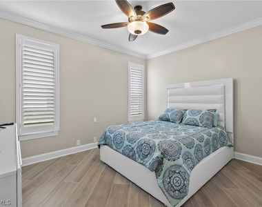 9201 Bayberry Bend - Photo Thumbnail 19