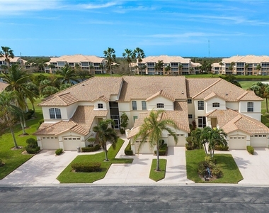 9201 Bayberry Bend - Photo Thumbnail 27