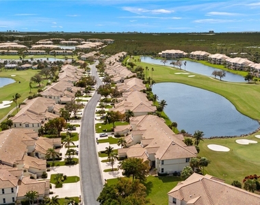 9201 Bayberry Bend - Photo Thumbnail 33