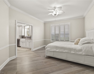 9201 Bayberry Bend - Photo Thumbnail 22
