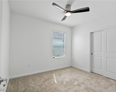 42425 Cascade Drive - Photo Thumbnail 11