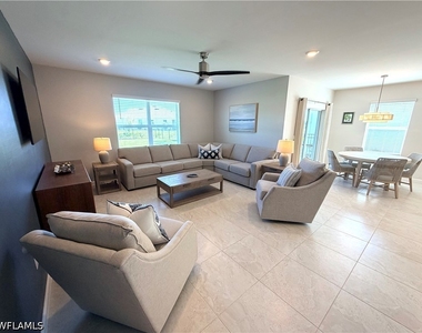 42425 Cascade Drive - Photo Thumbnail 21