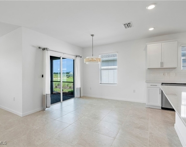 42425 Cascade Drive - Photo Thumbnail 18