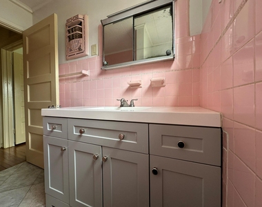 903 Lamonte Lane - Photo Thumbnail 26