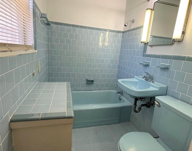 903 Lamonte Lane - Photo Thumbnail 21