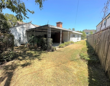 903 Lamonte Lane - Photo Thumbnail 30