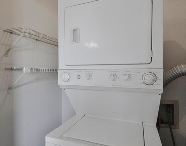 12905 Woodforest Boulevard - Photo Thumbnail 11