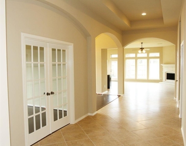 10318 Bellago Lane - Photo Thumbnail 3