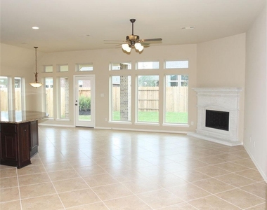 10318 Bellago Lane - Photo Thumbnail 5