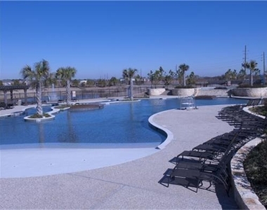 10318 Bellago Lane - Photo Thumbnail 20