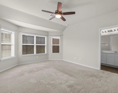 14091 Chinook Drive - Photo Thumbnail 4