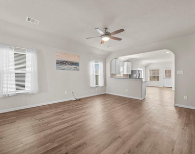 14091 Chinook Drive - Photo Thumbnail 2