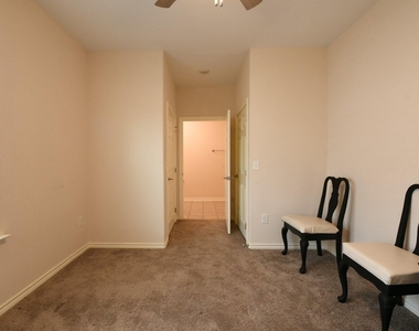 5817 Gaston Street - Photo Thumbnail 19